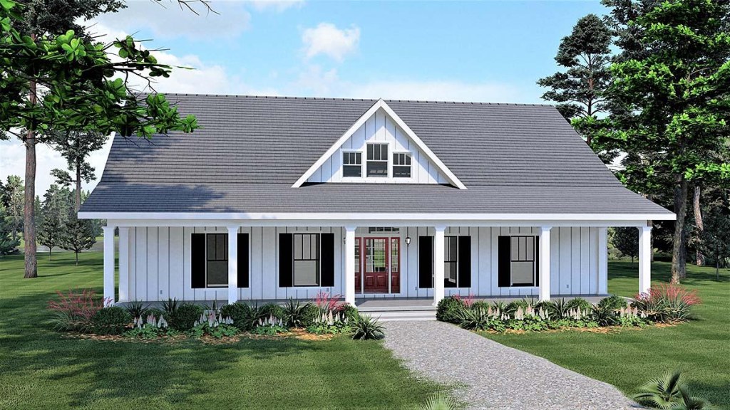 Picture of: Bedroom Southern Style House Plan With Big Front Porch