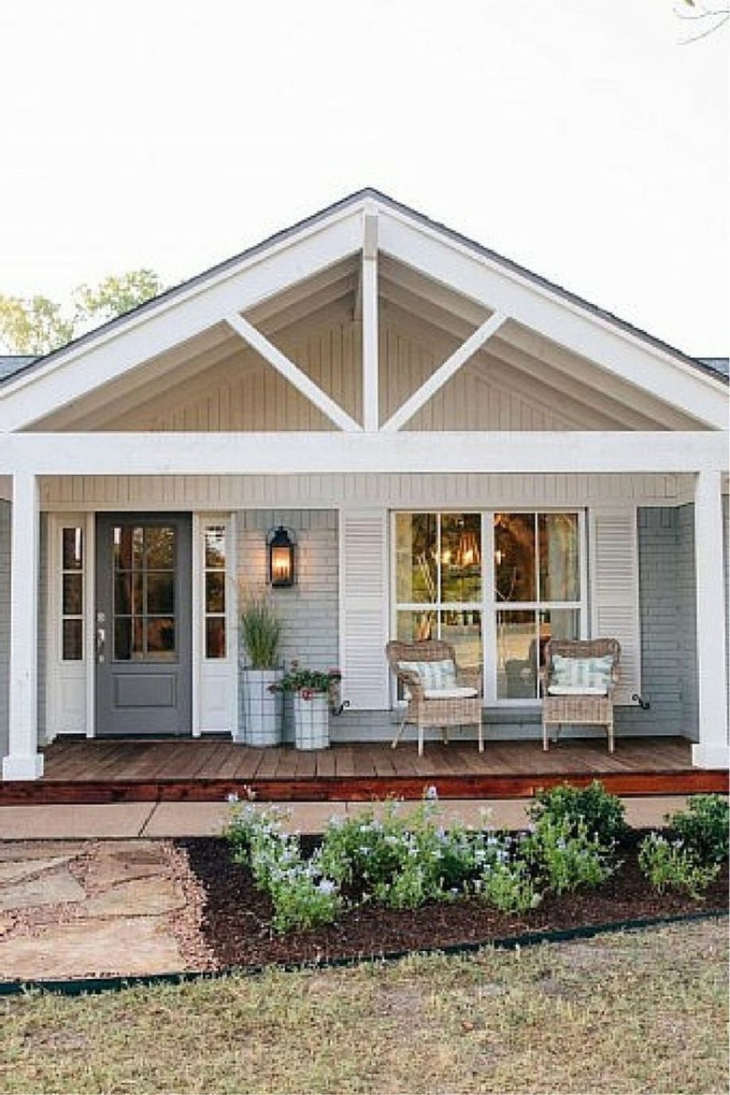 Picture of: Gable Roof-Ranch House Style ideas  ranch house, house