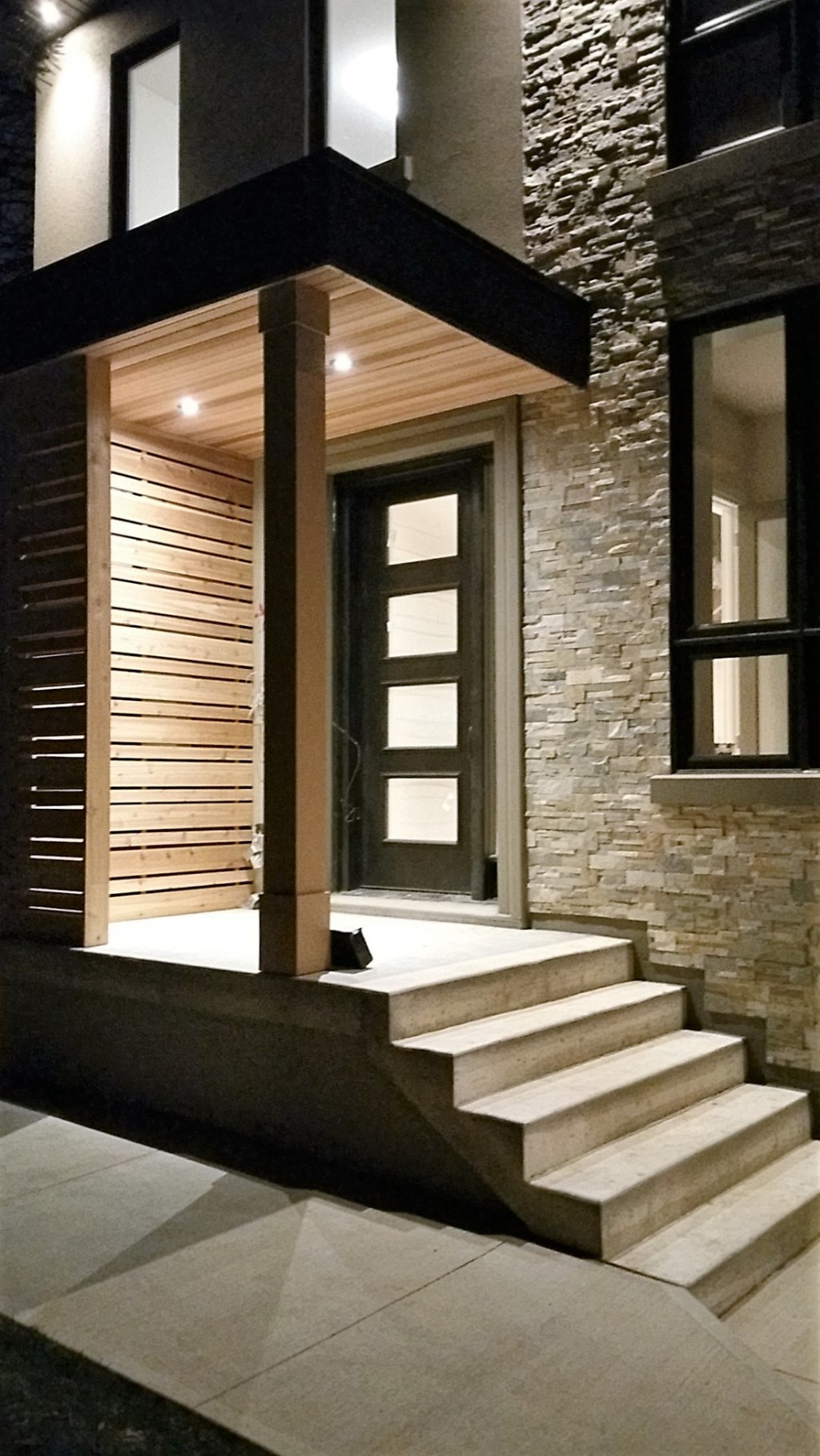 Picture of: Modern Porch Column Ideas You’ll Love – July,   Houzz